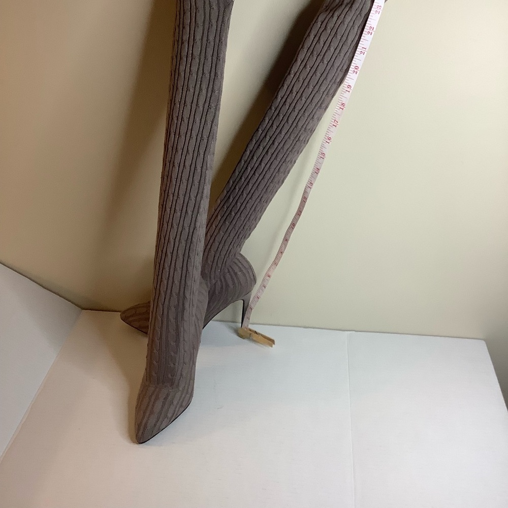 Stretch over knee Sweater heeled Boot
